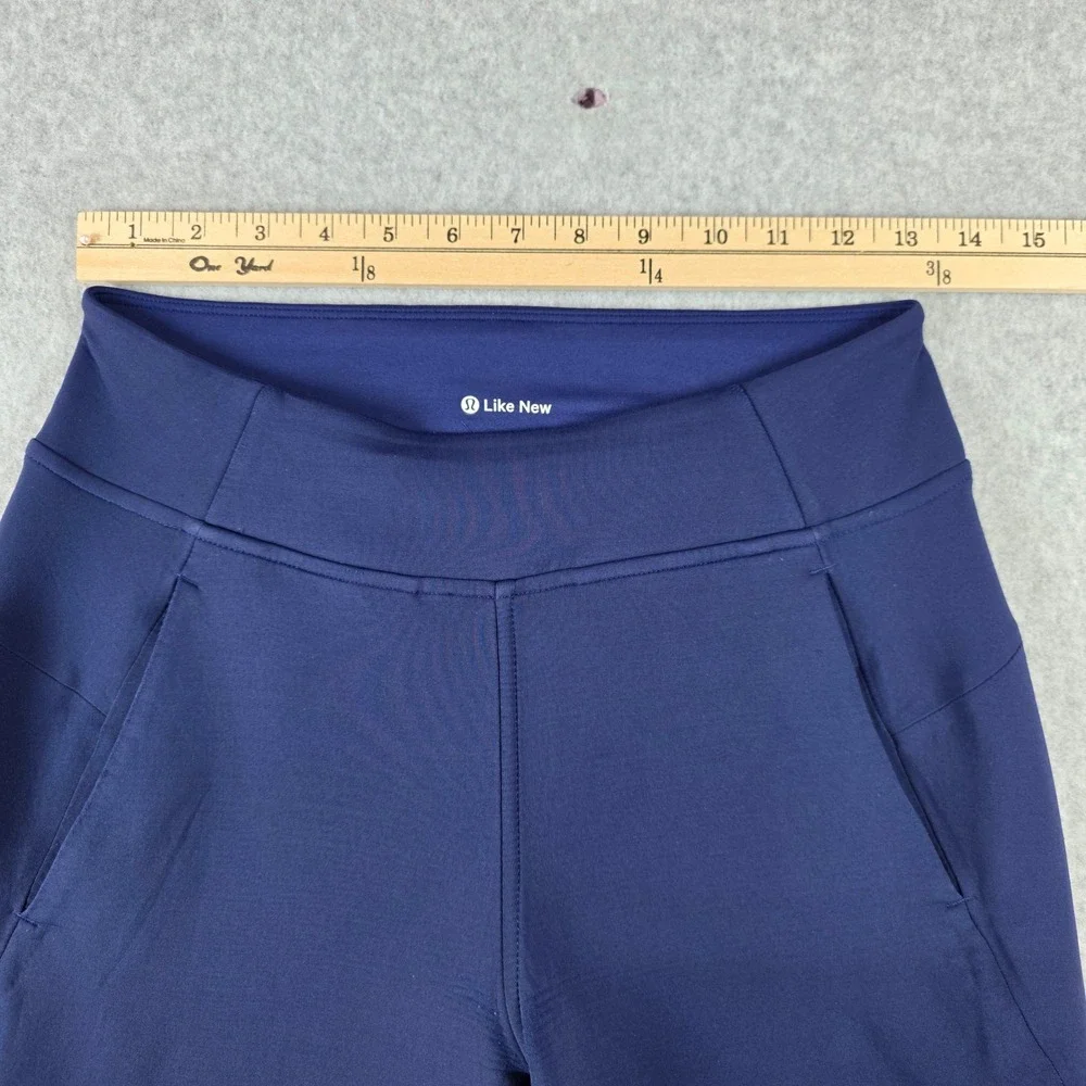 Lululemon Scuba High-Rise Jogger Navy Blue‎ Fleece Sweatpants Womens Size 4